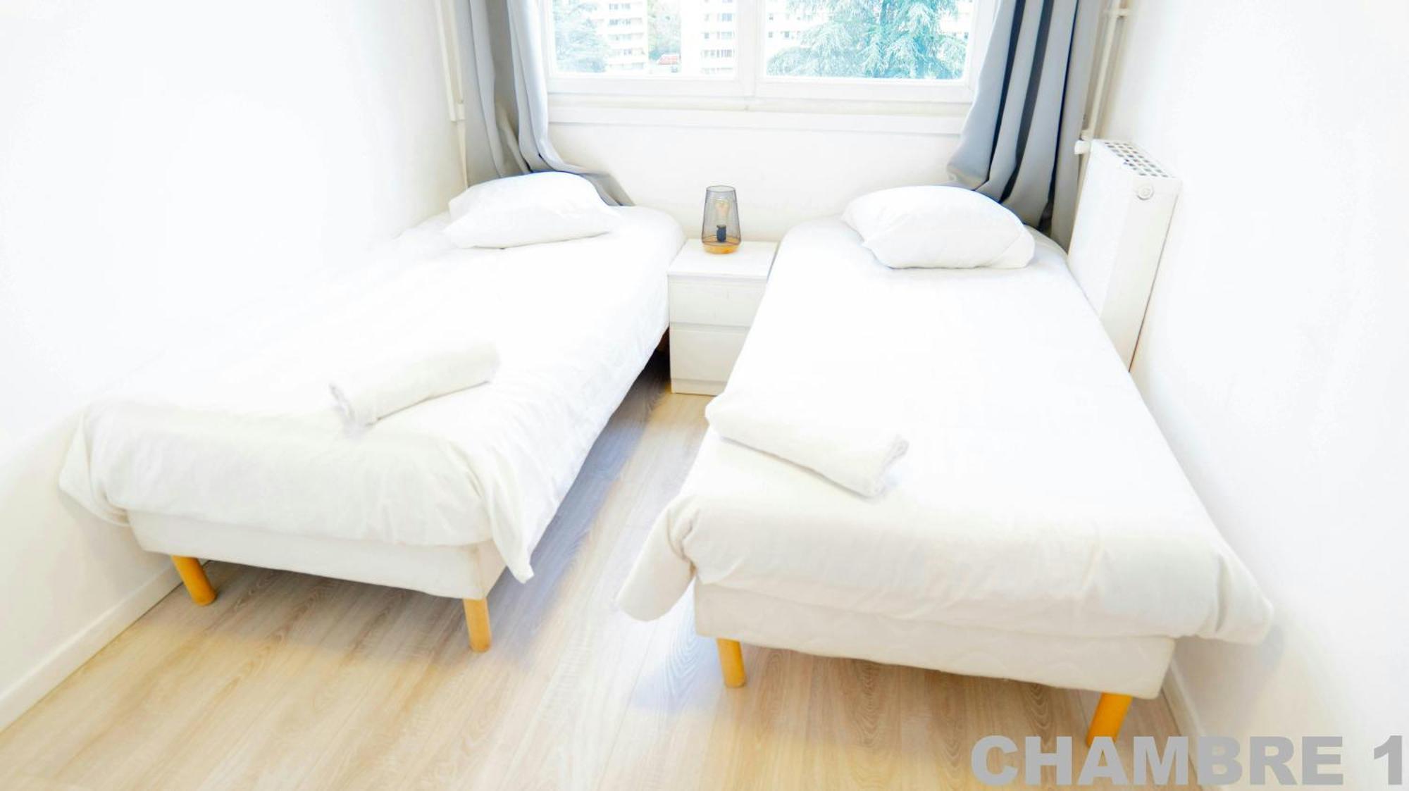 5 Chambres 3 Sdb Parking Gratuit - Ideal Groupe Кретей Екстер'єр фото